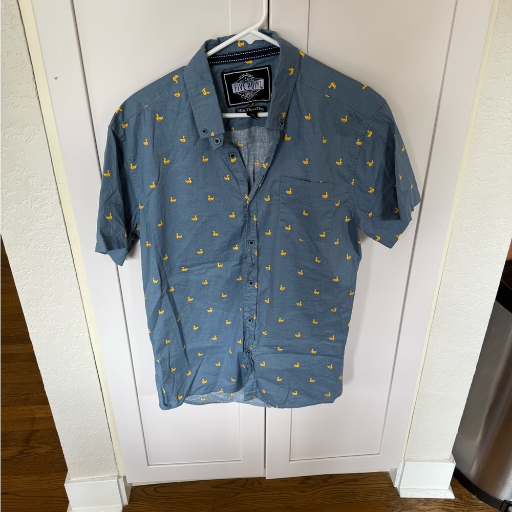 Men’s Blue Duck Pattern Short Sleeve Buttonsown Shirt